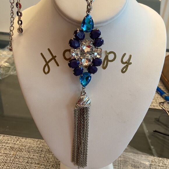 Chico’s Statement Crystal Tassel necklace NWOT - Picture 8 of 10